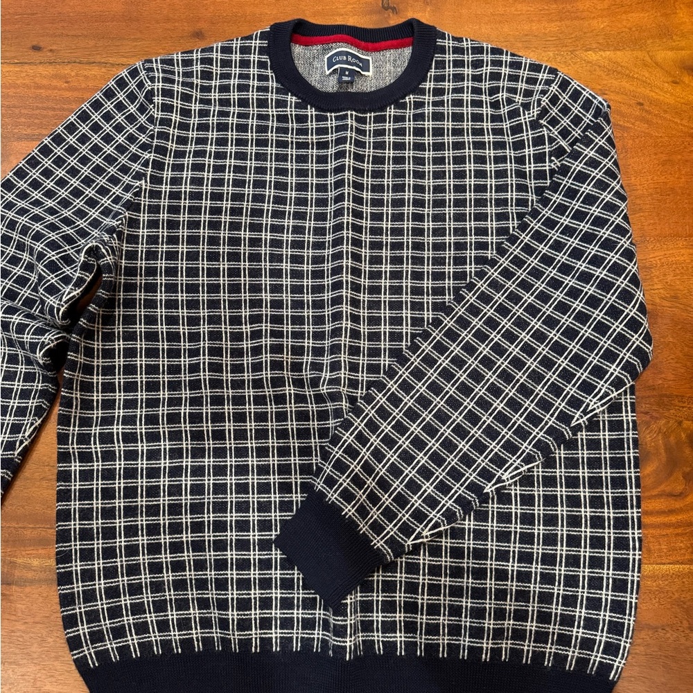Club Room Navy and White Grid Crewneck Sweater